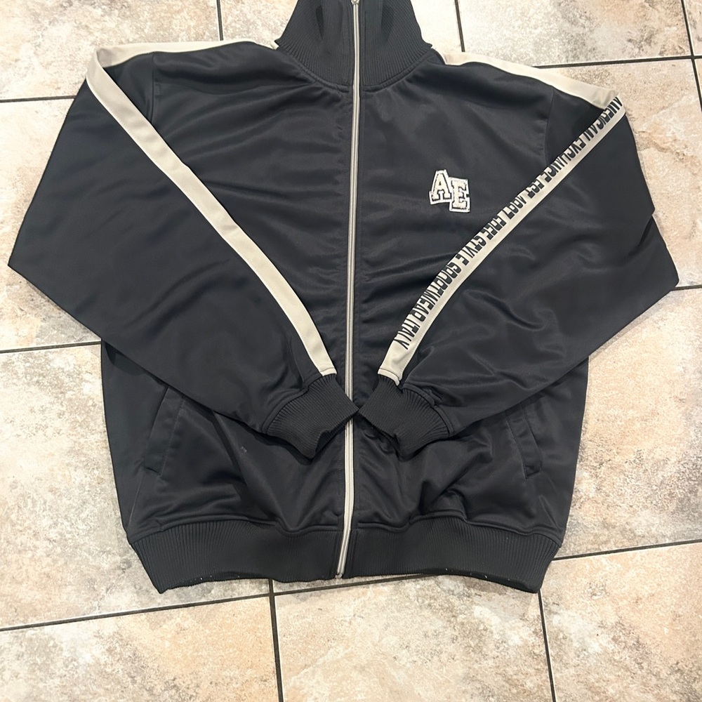 American Eagle Outfitters Black and Tan Bomber Jacket